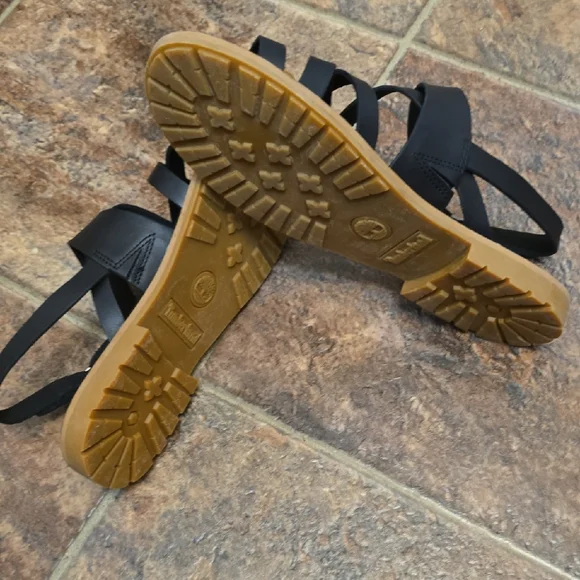 Timberland Black Strappy Sandals - Picture 7 of 8
